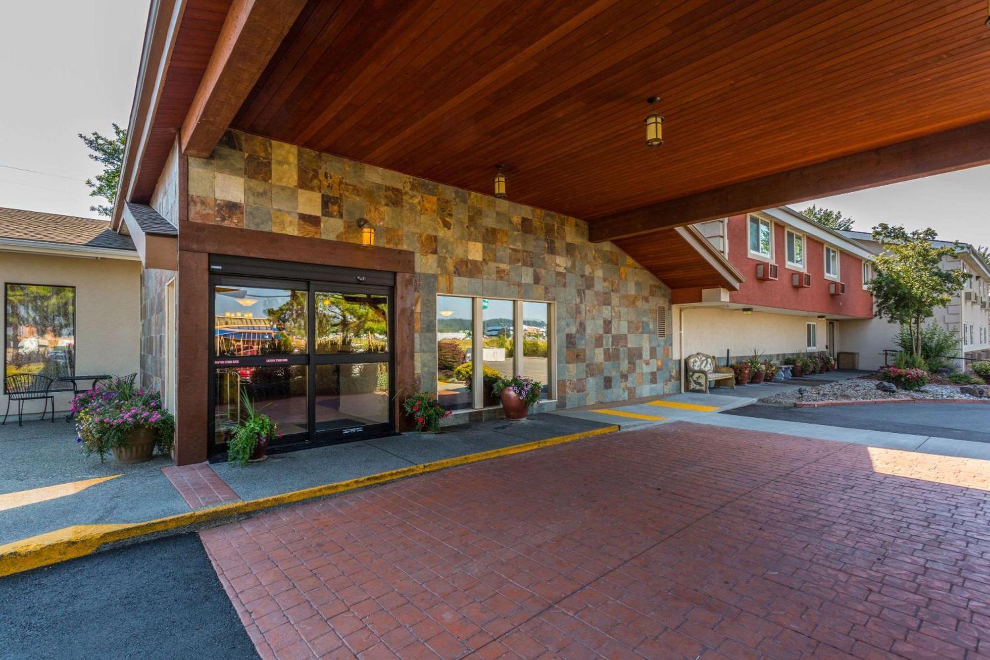 Quality Inn & Suites Coeur D'Alene Exterior foto