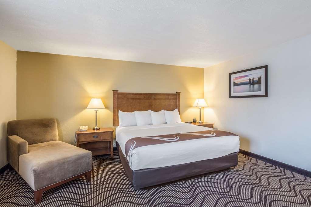 Quality Inn & Suites Coeur D'Alene Quarto foto